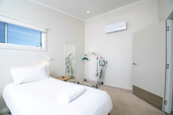 Blacksmiths Beachside Holiday Park - Inclusive Cabin Bedroom