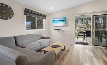 Banksia Cabin