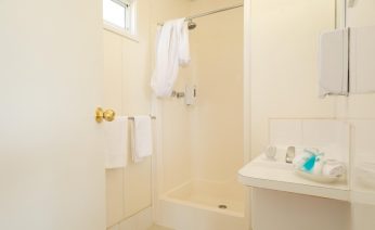 Ensuite Cabin