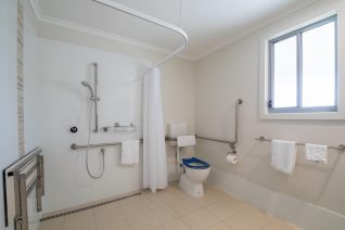 Accessible - Lake Mac Villa Duplex 