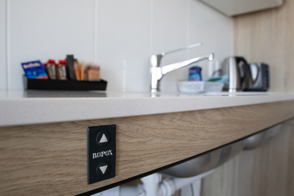 Belmont Lakeside - Accessible Villa Kitchen Inclusion