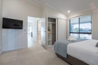 Accessible - Lake Mac Villa Duplex 