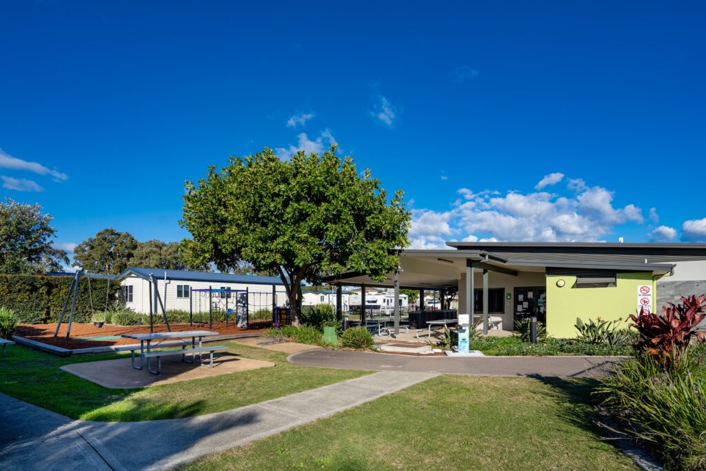 Blacksmiths Beachside Holiday Park